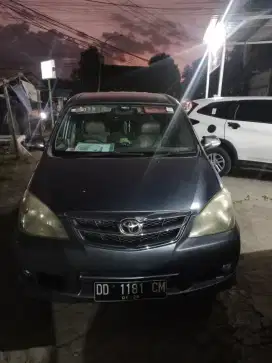 Avanza matic 2011 KM 79rb