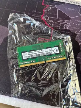 RAM Laptop DDR4 Skhynix 4Gb 2400t original copotan laptop