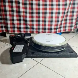 Tomo robot vacuum cleaner