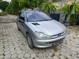 Peugeot 201 Manual 2001 Tangan Kedua dari Baru