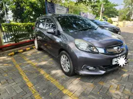 Dijual Cepat Mobil Honda Mobilio 2015 Tipe E Manual – Siap Pakai!