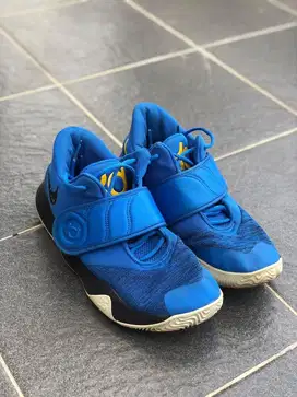 Sepatu NIKE KD TREY 5 size 42