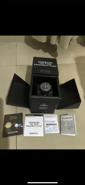 Omega x Swatch Snoopy Black BNIB