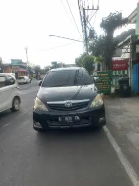 Jual inova G luxury 2.0 At istimewa