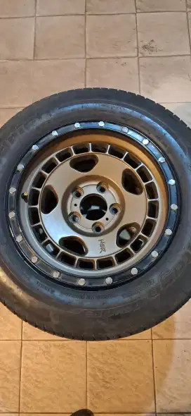 Velg dan Ban R15 5x114