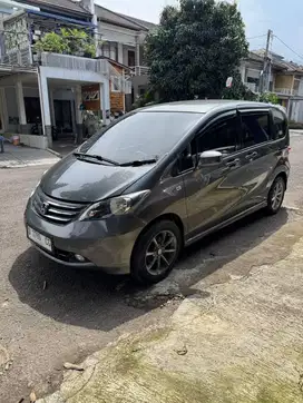 Honda Freed 2009 Bensin