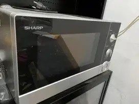 Microwave Sharp R21DO