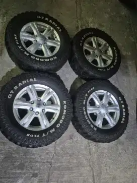 Velg oem Isuzu Dmux R17 pcd 6×139.7 plus ban..4pcs