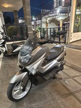 Bissmillah dijual motor Yamaha nmax 2016 istimewa
