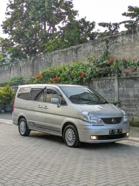 NISSAN SERENA HWS AT LOW KM 2011