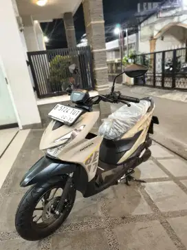 Bissmillah dijual motor Honda beat street like new 2025 Istimewa