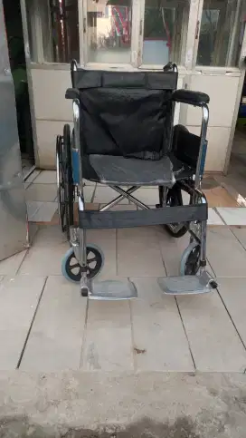 KURSI RODA BARU