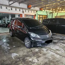 [DP27] HONDA FREED E PSD A/T 2011