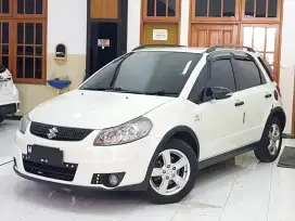 Km89rb Antik Suzuki SX4 2013 X Over Manual Putih Original Tg1 2014 AT