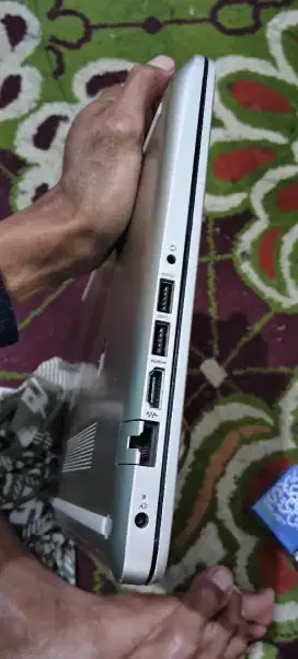 Laptop Hp 14s dk0xxx