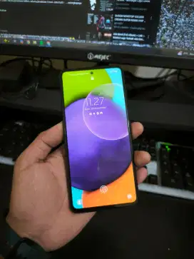 Samsung a52 8/256 gb