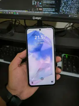 Samsung a55 5G 12/256 gb