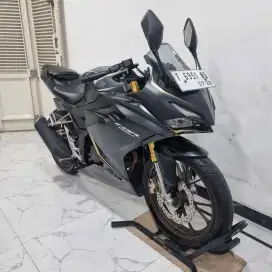 Honda CBR 150 R ABS Fi 2023 bln 7 pajak 2026 Kredit DP 1 JT
