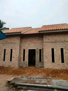 Tukang renovasi dan atap