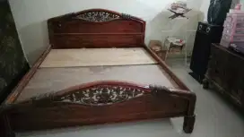 Tempat tidur 6 kaki Jepara/jati