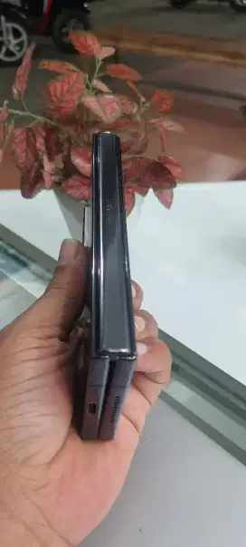 Samsung Galaxy Z Fold4 12/256GB Minus Lcd dalam Gk bisa sentuh