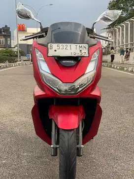Honda Pcx 160 Cbs Tahun 2022 Cash/Kredit