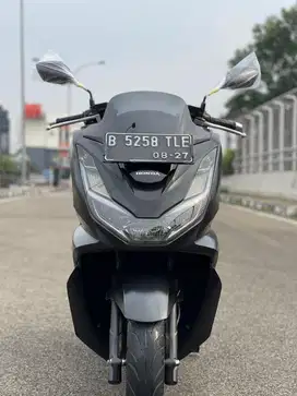 Cash/Kredit Honda Pcx 160 Cbs Tahun 2022