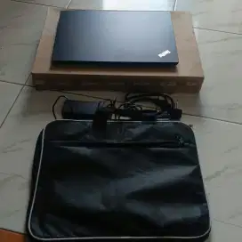 Lenovo E15 Laptop 15 FHD i5-10210 RAM 16GB NVME 256GB Fullset