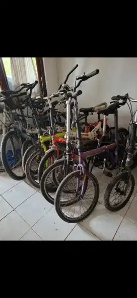 10 Unit Sepeda seken + 1 Batangan