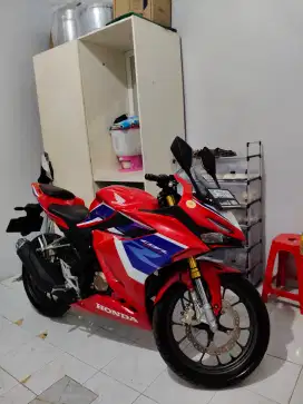 Honda CBR150R like new 2023