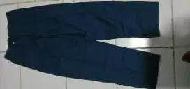 Seragam celana utk SMP baru murah