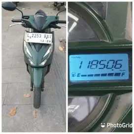 Beat Duluxe th 2024 istimewa km 11rb pjk baru