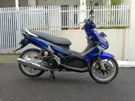 Nouvo z Ais siap nongkrong
