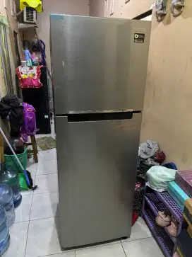 Kulkas 2 pintu samsung inverter