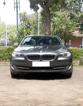 BMW F10 523i 2011 CBU, Tasman Green Metallic original (Rare),bagus