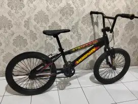 Sepeda BMX anak ukuran 20 untuk usia 5 sampai 15 tahun