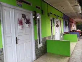 Kontrakan 6 Unit dekat Pasar Parung, Lt. 302m2 tersewa semua. Rp.625jt