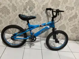 Sepeda BMX anak ukuran 16 untuk usia 4 sampai 7 tahun
