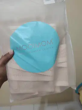 Korset mooimom ukuran L gapernah dipake