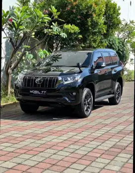 Toyota Land Cruiser Prado 2.7 odo17rb Tahun 2021