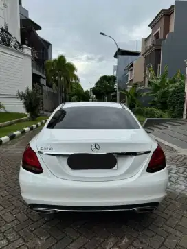 Mercedes-Benz c200 2019