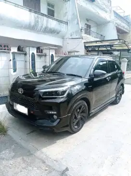 Toyota Raize 1.0 GR Sport Turbo 2023 Automatic Hitam