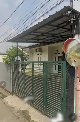 Rumah Siap Huni 1,5 Lantai, Lt.98 Lb.98 dekat psr ciputat, Rp.880jt