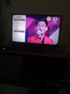 Jual aje tv LED thosiba lengkap 32 inchi