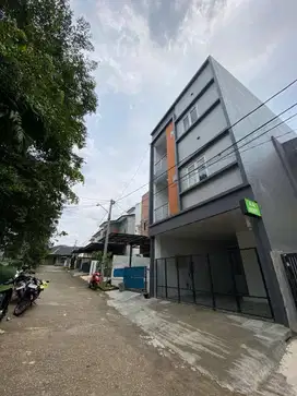 Dijual Kost Eksklusif 13+1 Kamar di Puri Indah Jatinangor