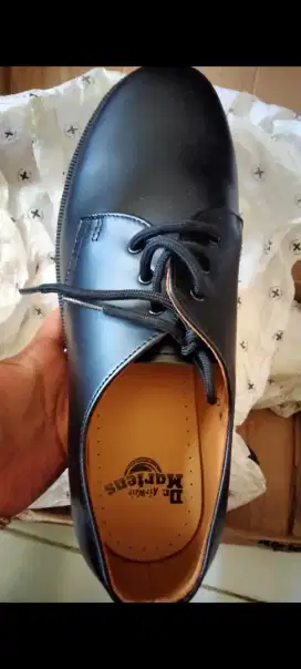 Sepatu Docmart original no 42