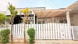 Disewakan Rumah Lux Bersih dan Rapi di Perum. Arsama Residence Depok