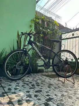 Sepeda Giant Yukon ALUXX 6000 Series Butted Tubing