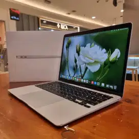 Macbook Air M1 2020 13 inch 8/256GB Fullset