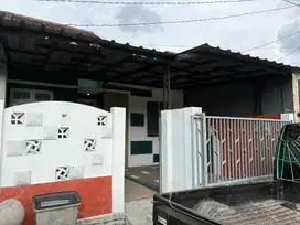 Dijual Rumah type 45/90 perum green valley karang tengah